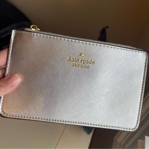 Kate spade new without tags wristlet